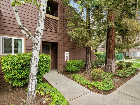 2nd image of 672 Teatree Ct