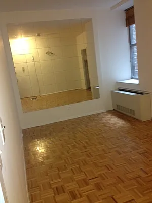 Rented by Anthony Mariano, lreb | media 57