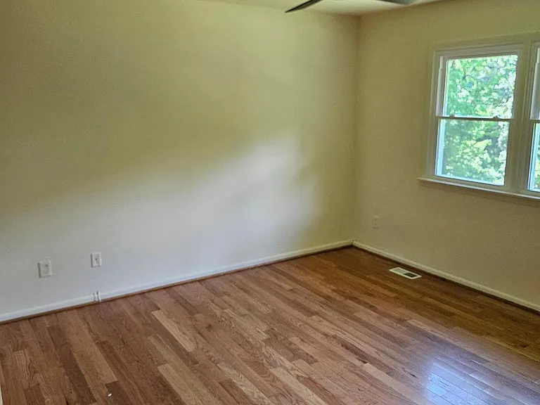 254 Cedarmere Cir — Photo 29