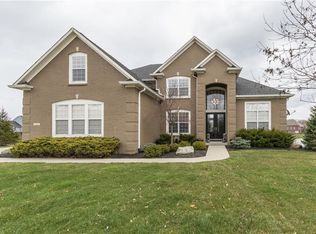 16461 Chalet Cir, Westfield, IN 46074