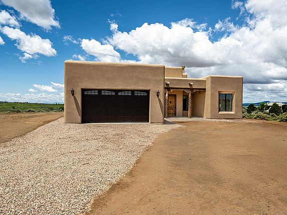 2nd image of 1 Mesa Encantada
