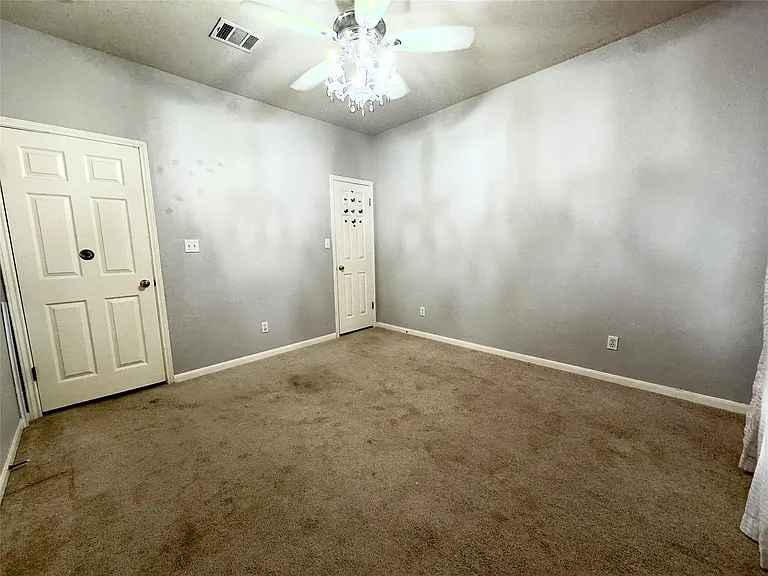 401 Witte — Photo 17