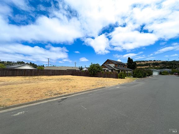 2nd image of 161 Wembley Court