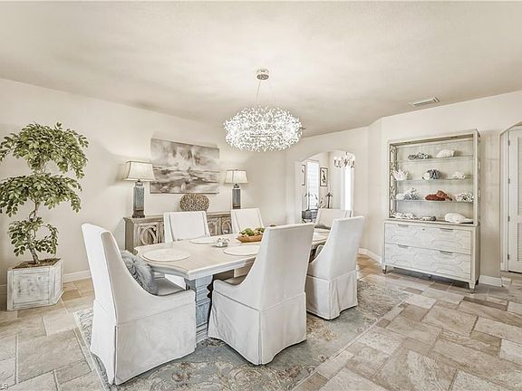 5th image of 9429 La Bianco ST