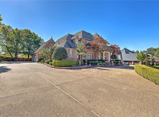 4 S Mission Hills Cir, Rogers, AR 72758
