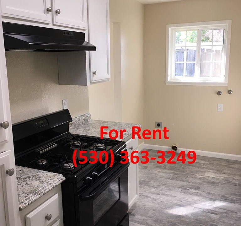 2nd image of 484 Cappella Dr