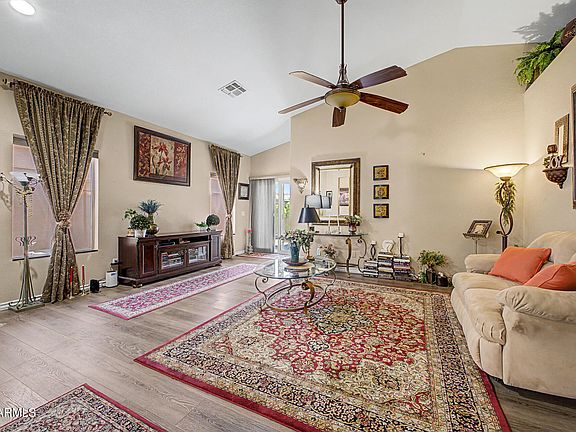 5th image of 40756 N ROBINSON Drive