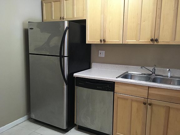 4th image of 12290 NE 11th Ct APT 202