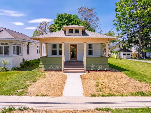 1921 9th Street, Rensselaer, NY 12144