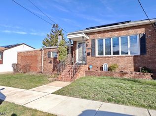933 Mccandless Pl, Linden, NJ
