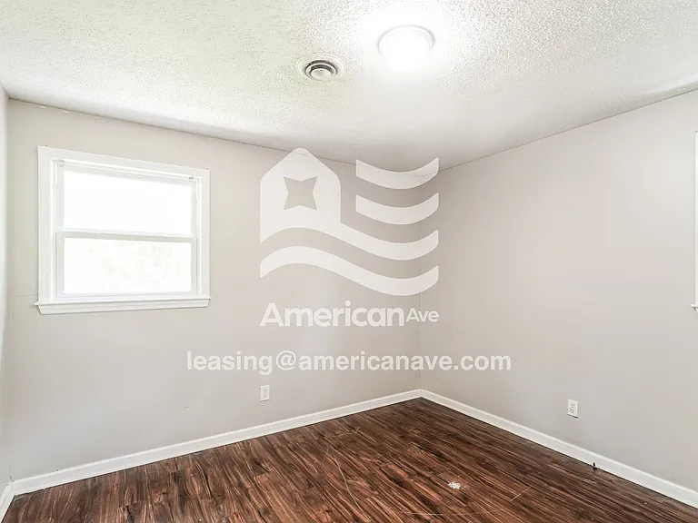 774286_011_bedroom_11.jpg