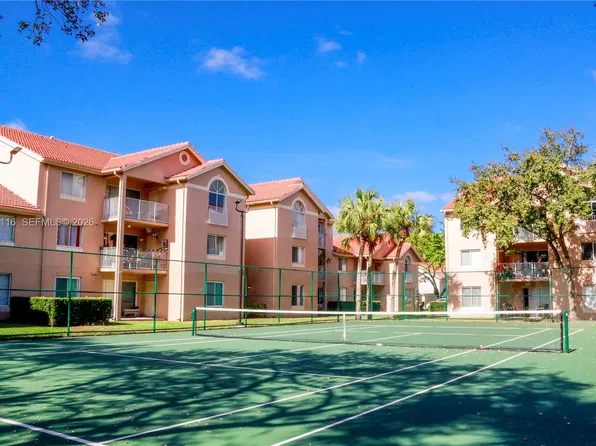 15770 SW 106th Ter APT 305, Miami, FL 33196