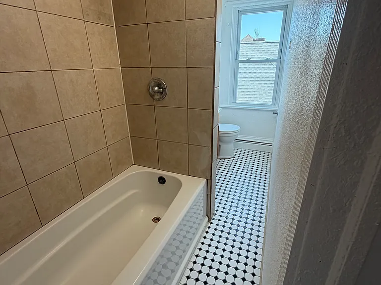 E Maple Ave — Photo 9