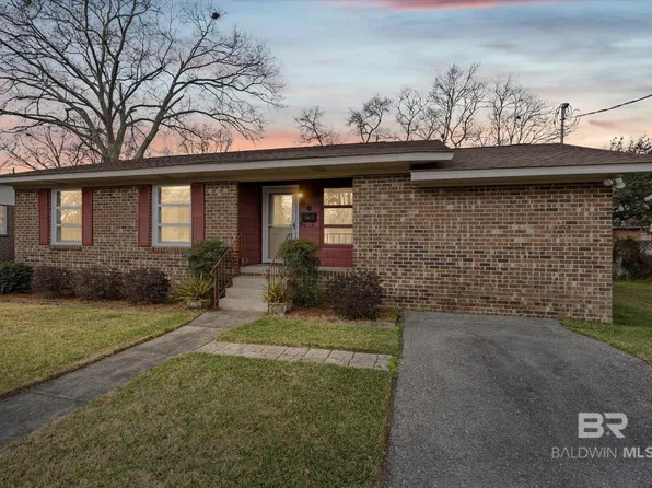 106 Esplanade Ave, Mobile, AL 36606