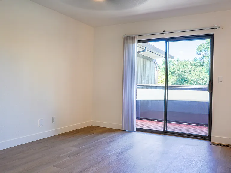 1807 Novato Blvd #G — Photo 27