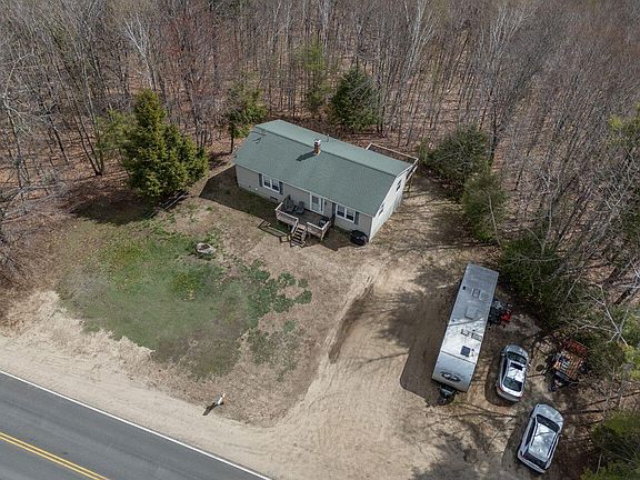 2nd image of 585 Bridgton Road