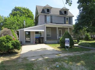 710 6th Ave, Vinton, IA 52349