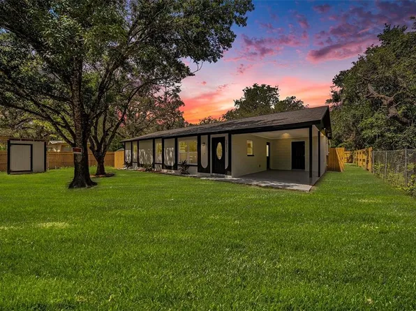 10131 Field St, New Port Richey, FL 34654