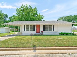 501 S Eddy Ave, Denison, TX 75020