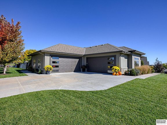 4th image of 11459 S 123rd Ave