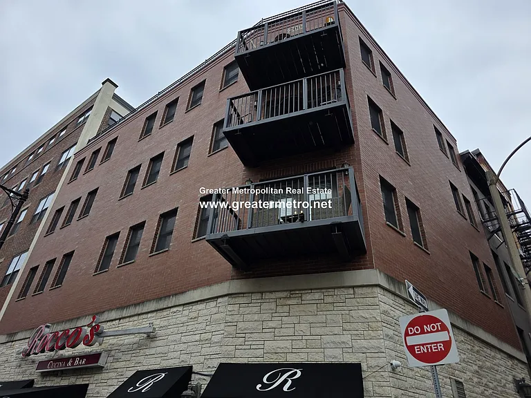 23 Henchman St #2R — Photo 15