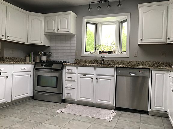 Kitchen (granite)
