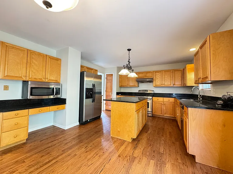 2919 Portsmith Ct — Photo 2