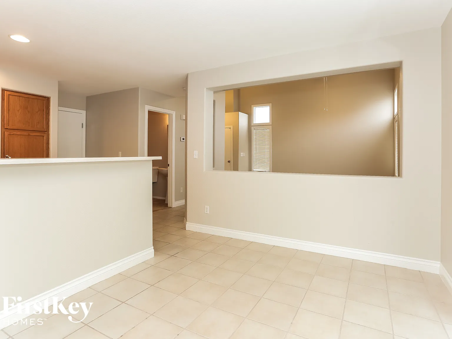 3 bed, 2.5 bath, 1437 sqft, $2,385 — Photo 4
