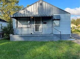 921 Geneva Rd, Dayton, OH 45417