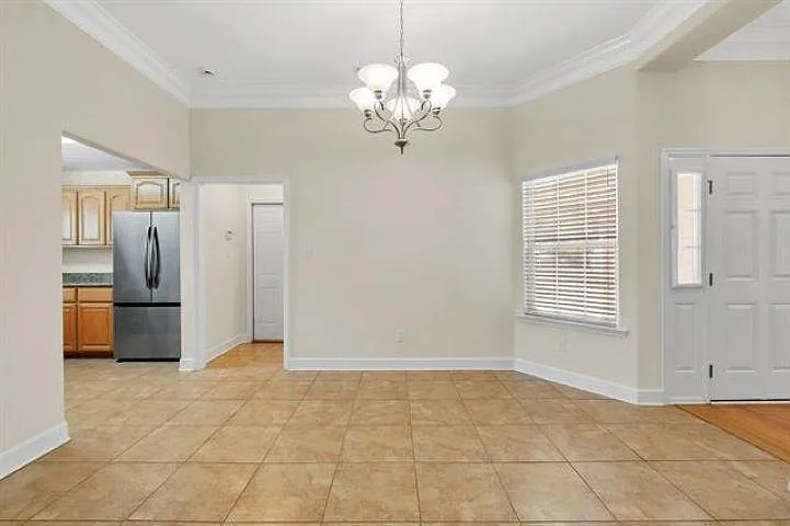 10737 Sycamore Ridge Ln — Photo 8