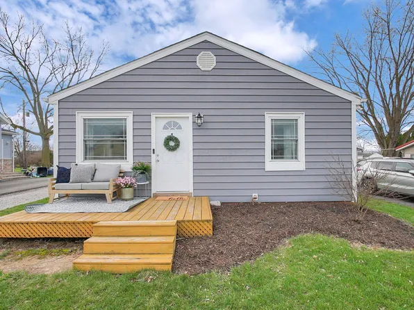 1041 Meadow Ln, Columbus, OH 43207