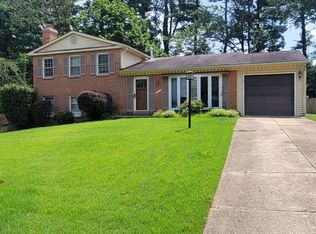 9227 Talisman Dr, Vienna, VA 22182