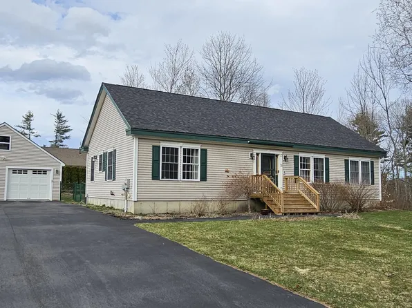 31 Barnet Avenue, Waterville, ME 04901