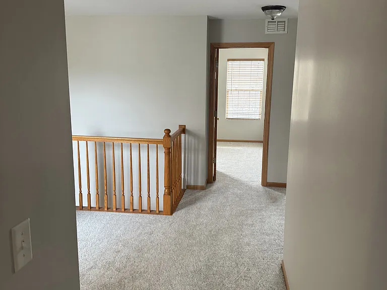 loft area, walkway on 2nd floor
