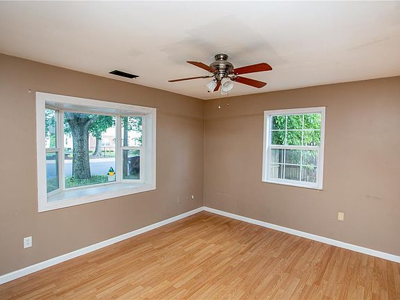 4th image of 116 Linda Ct