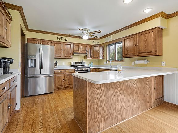 4th image of 48W607 Whispering Oaks Dr