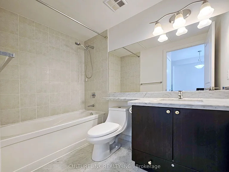 111 Upper Duke Cres #1008 — Photo 9