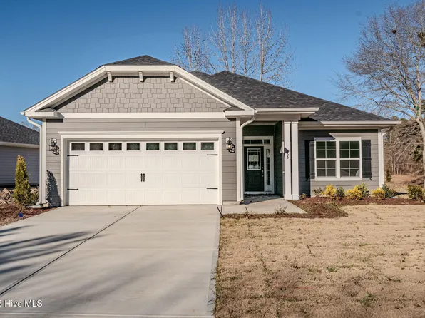 165 Firethorn Circle, Wallace, NC 28466