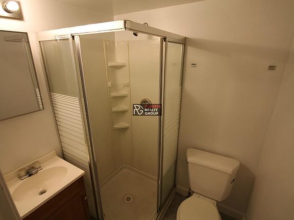 4th image of 2204 W Roscoe St #Ch1