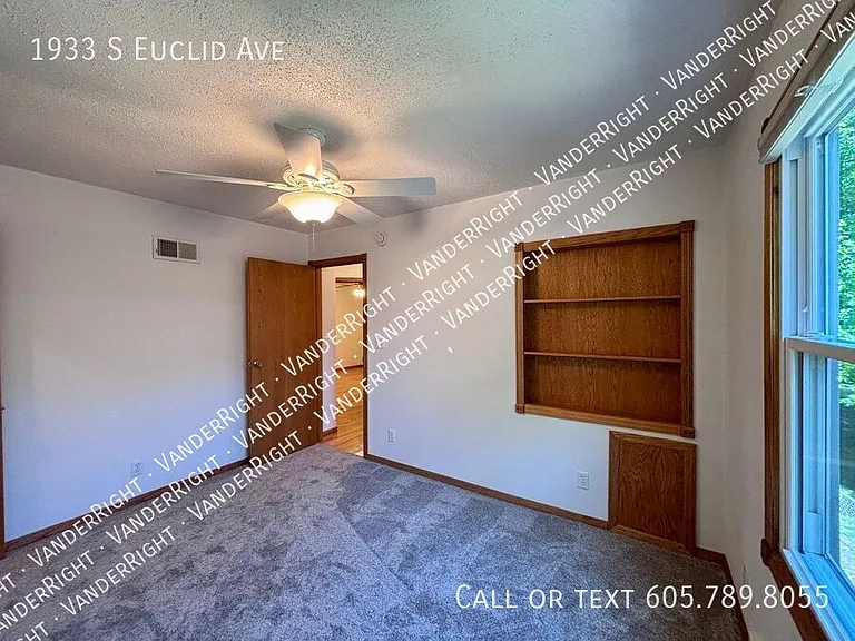 1933 S Euclid Ave — Photo 12