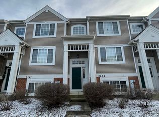 2244 Daybreak Dr, Aurora, IL 60503