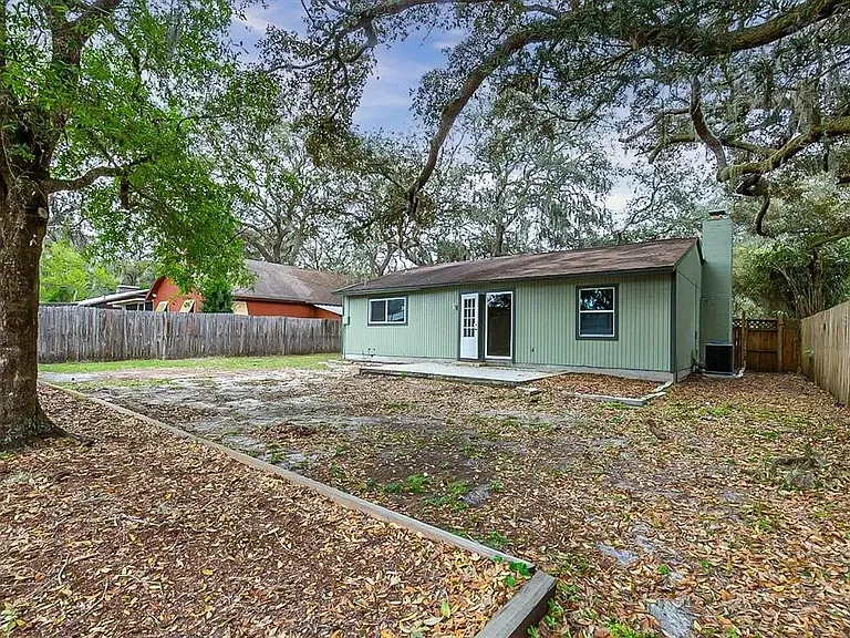 1841 Beachway Ln — Photo 14