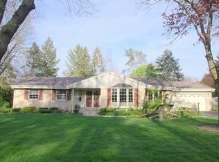 5602 S 116th St, Hales Corners, WI 53130