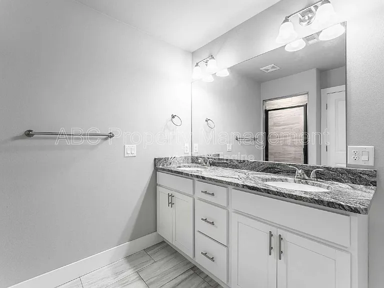 410 Citation St — Photo 18
