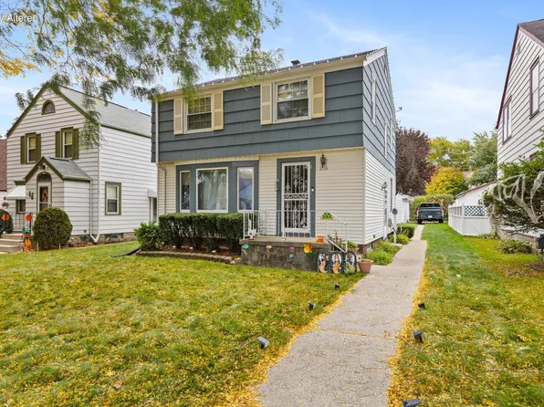 2734 S 45th STREET, Milwaukee, WI 53219