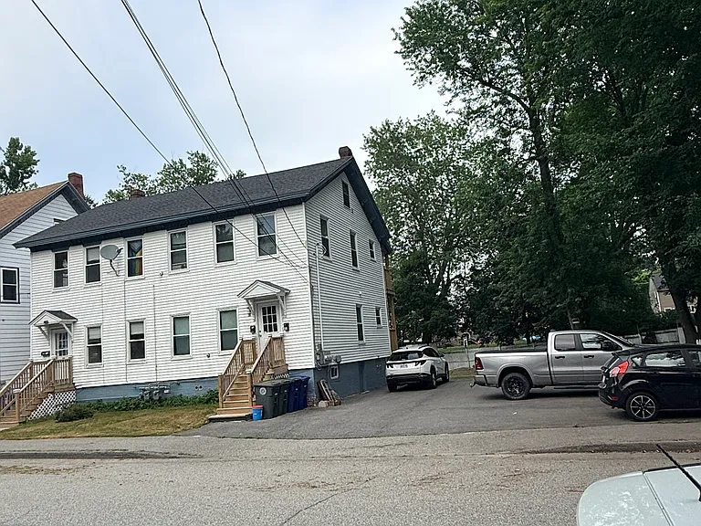 98 Central St #1 — Photo 36