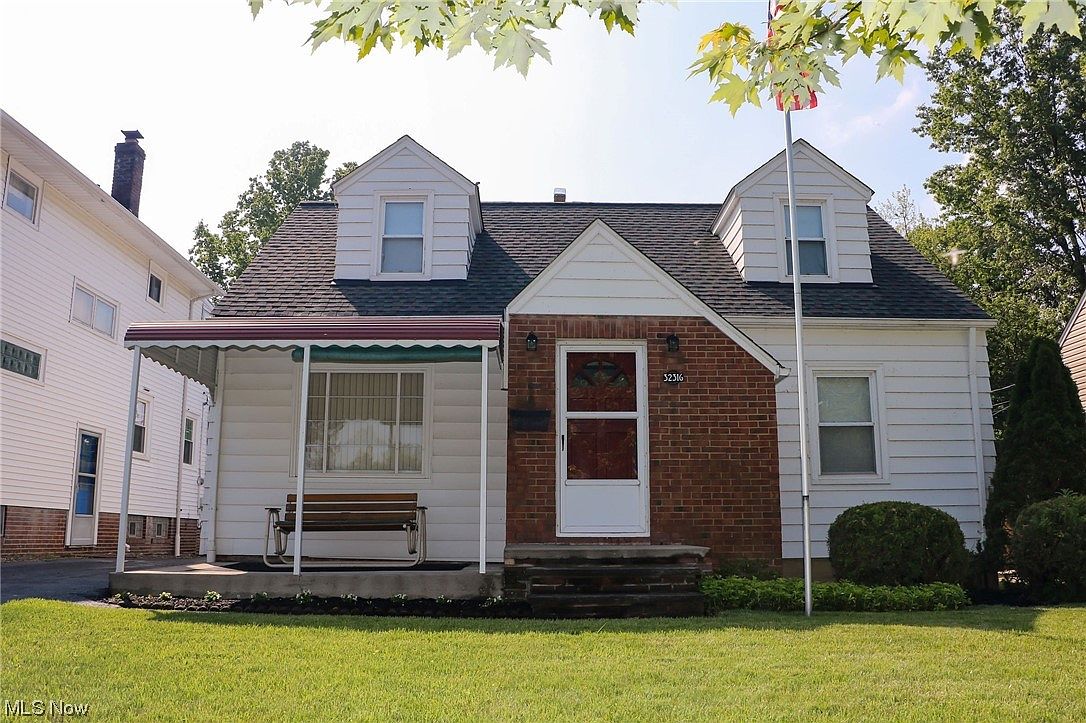 32316 Lake Shore Blvd, Eastlake, OH 44095 Zillow
