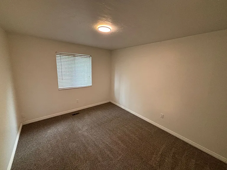 3391 W Wake Cir — Photo 16