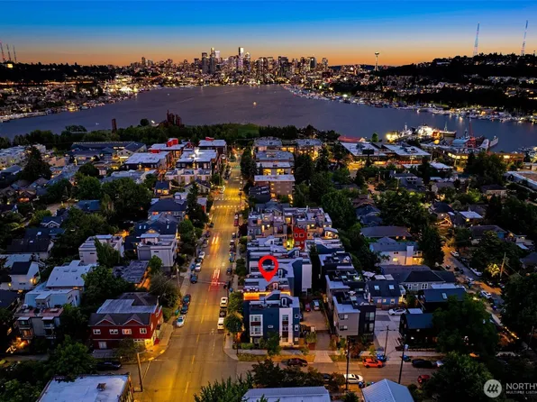 3551 Wallingford Avenue N, Seattle, WA 98103