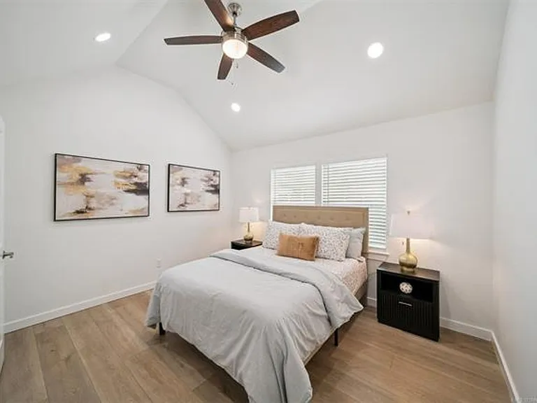 1139 S Birmingham Ave — Photo 16